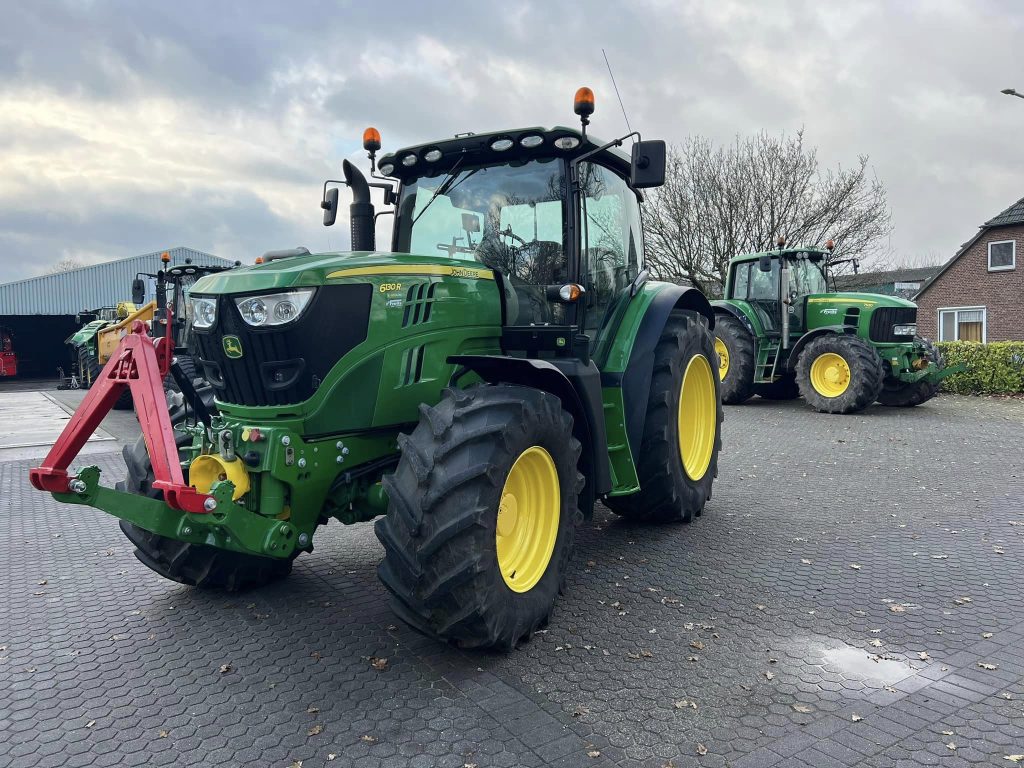 Afgeleverd John Deere 6130R